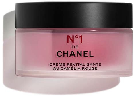 chanel pore minimizer|de Chanel revitalizing cream reviews.